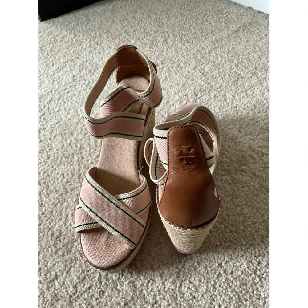 Tory Burch Pink Striped Canvas Espadrille Wedge Sandals Gold Logo Womens